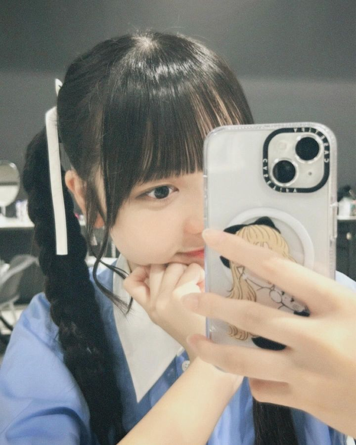 【画像】森本くるみちゃん「何枚目の撮り方が好き~~？^-^♪」