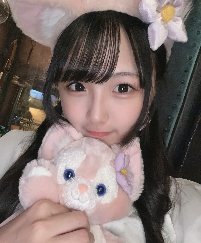 【可愛い】杉本りいなさん「杉本リイナベルです🦊🤍」