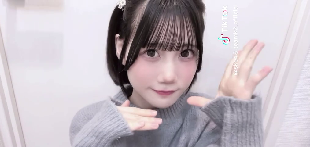 ウインク可愛い鈴木愛來さん