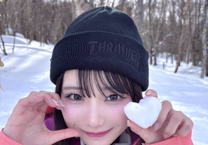 倉島杏実さんのスキー動画