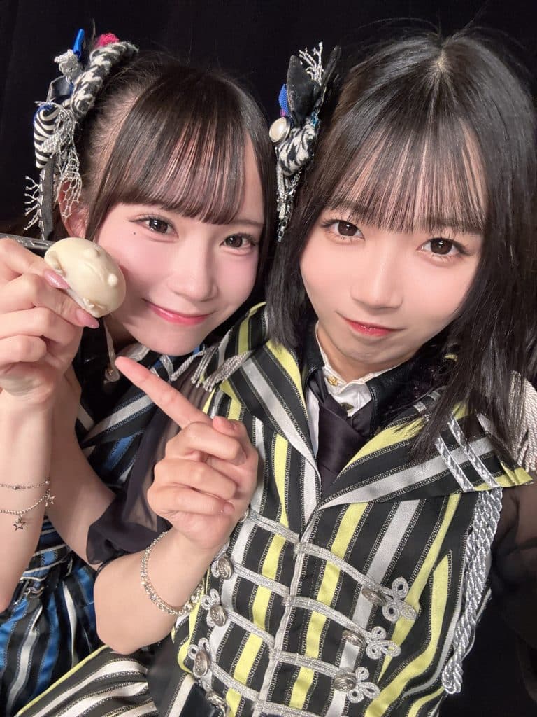 みゆさんとおそろいのかえる🐸💚(あんずは白)