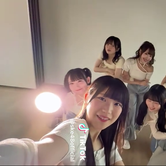 【動画】河村優愛カメラマンと大村杏照明が上手すぎる！！