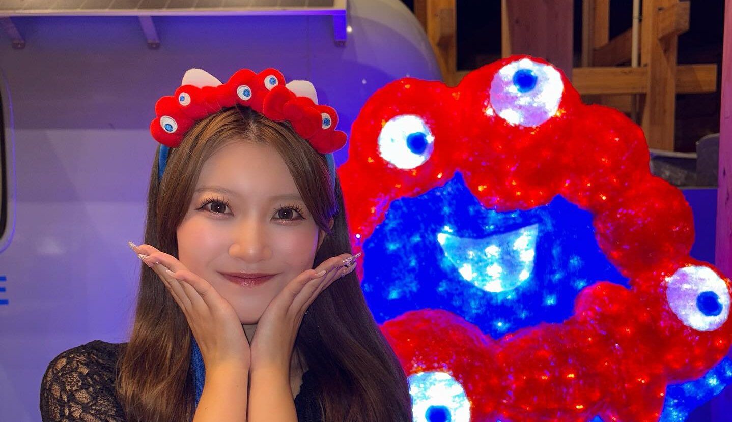 SKE48 篠原京香さん「駆け込み万博💨❤️💙🤍」